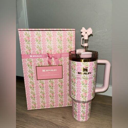 The Stanley X LoveShackFancy Holiday Quencher Blooming Heirloom photo review