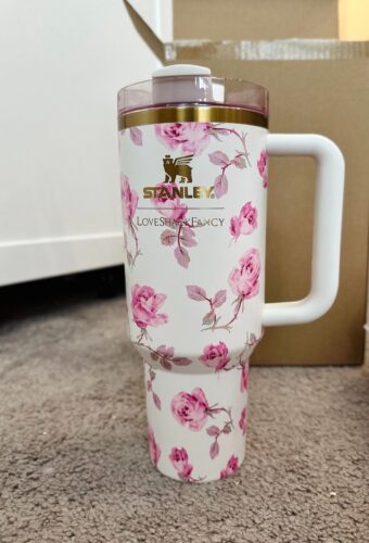 The Stanley X LoveShackFancy Holiday Quencher Ribbon Rosa photo review